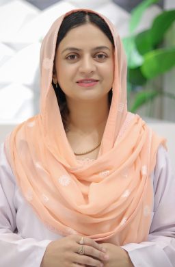 Dr Huma Arooj